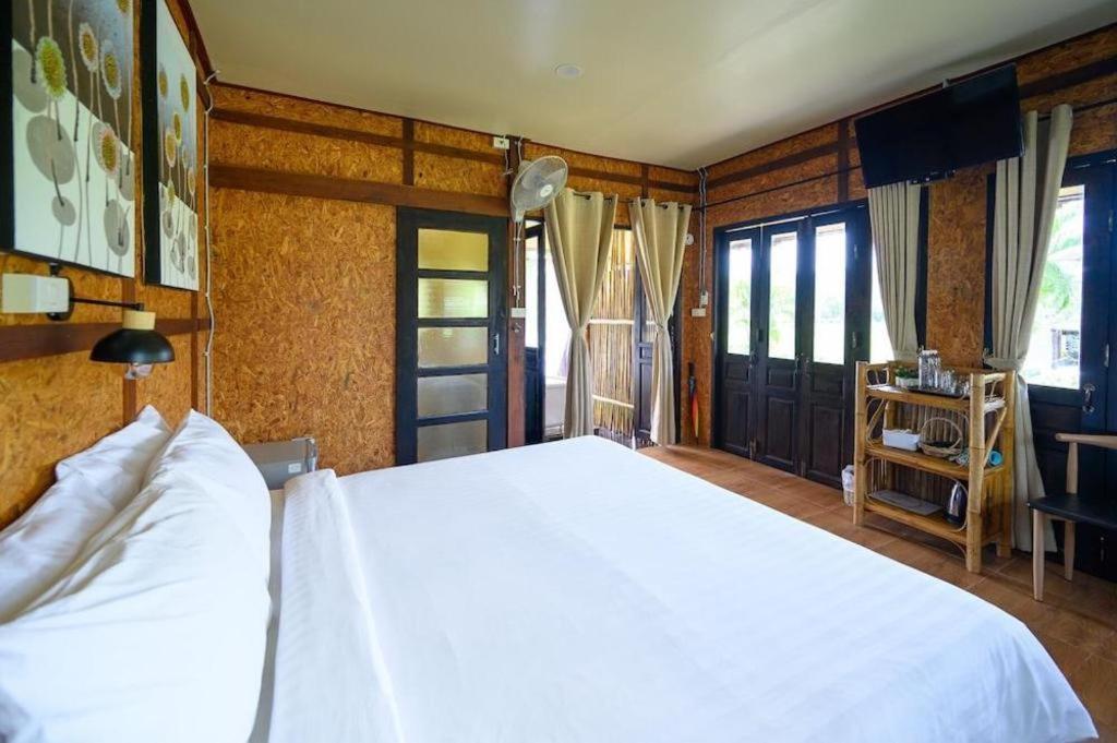 Herntai Resort Ban Mae La Noi Exterior foto